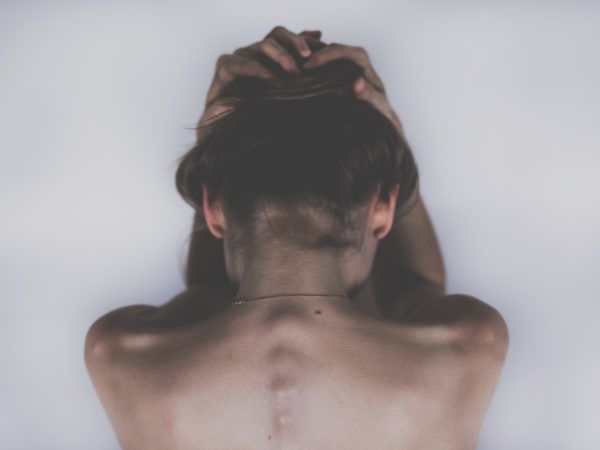 Een whiplash schadevergoeding bestaat uit alle lichamelijke, geestelijke en materiële schade die u heeft opgelopen door een ongeval.